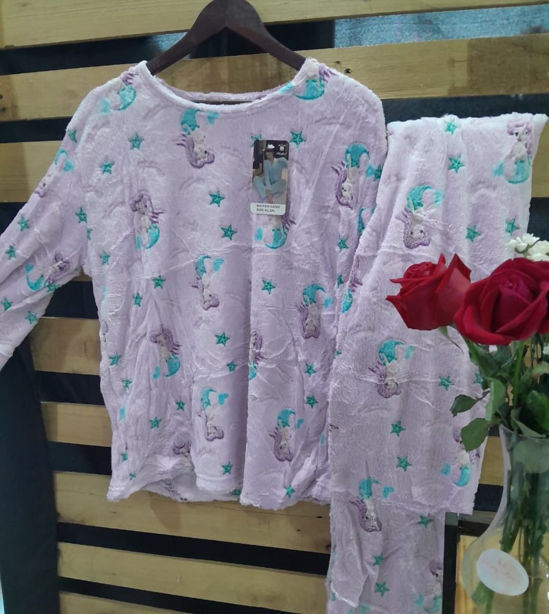 Pijama polar luminoso sirenita